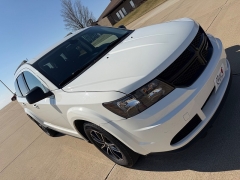 Used 2018  Dodge Journey 4d SUV FWD SE at Rooster Auto Sales near Vinton&comma; IA