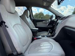 Used 2009  Chevrolet Traverse 4d SUV AWD LTZ at Rooster Auto Sales near Vinton&comma; IA