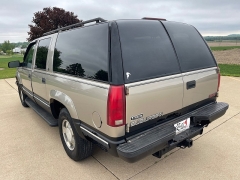 Used 1999 GMC Suburban 1500 SUV 4WD SLT at Rooster Auto Sales near Vinton, IA