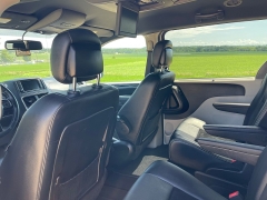 Used 2016 Dodge Grand Caravan 4d Wagon SXT at Rooster Auto Sales near Vinton, IA