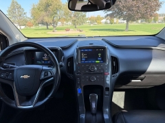 Used 2012  Chevrolet Volt 4d Hatchback Premium at Rooster Auto Sales near Vinton&comma; IA