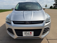 Used 2015  Ford Escape 4d SUV 4WD SE at Rooster Auto Sales near Vinton&comma; IA