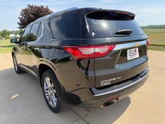 Used 2018  Chevrolet Traverse 4d SUV AWD Premier at Rooster Auto Sales near Vinton&comma; IA