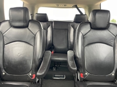 Used 2007 Saturn Outlook 4d SUV AWD XR at Rooster Auto Sales near Vinton, IA