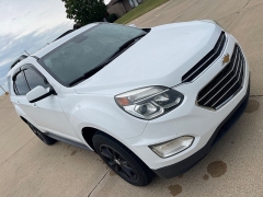 Used 2017 Chevrolet Equinox 4d SUV AWD LT at Rooster Auto Sales near Vinton, IA