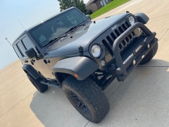 Used 2014 Jeep Wrangler Unlimited 4d Convertible Sport at Rooster Auto Sales near Vinton, IA