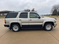 Used 2002  Chevrolet Tahoe 4d SUV 4WD LT at Rooster Auto Sales near Vinton&comma; IA
