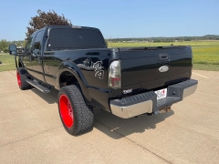 Used 2011 Ford Super Duty F-350 4WD Crew Cab XLT SRW Longbed at Rooster Auto Sales near Vinton, IA