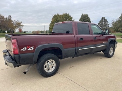 Used 2003  Chevrolet Silverado 2500 4WD Crew Cab HD LT at Rooster Auto Sales near Vinton, IA
