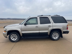 Used 2002  Chevrolet Tahoe 4d SUV 4WD LT at Rooster Auto Sales near Vinton&comma; IA