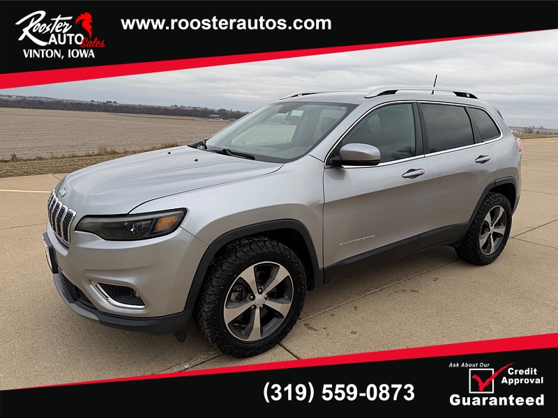Used 2019  Jeep Cherokee 4d SUV 4WD Limited 3&period;2L at Rooster Auto Sales near Vinton&comma; IA
