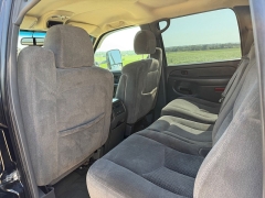 Used 2006  Chevrolet Silverado 2500 4WD Crew Cab HD LS at Rooster Auto Sales near Vinton&comma; IA