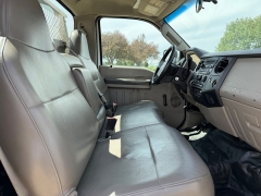 Used 2008  Ford Super Duty F-450 CC 4WD Reg Cab 201" XLT at Rooster Auto Sales near Vinton&comma; IA