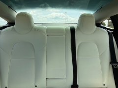 Used 2022  Tesla Model 3 Long Range AWD at Rooster Auto Sales near Vinton&comma; IA