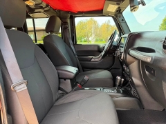 Used 2017  Jeep Wrangler Unlimited 4d Convertible Sport at Rooster Auto Sales near Vinton&comma; IA