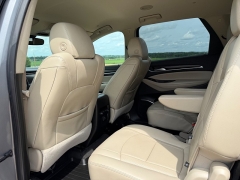Used 2019  Buick Enclave 4d SUV AWD Essence at Rooster Auto Sales near Vinton&comma; IA
