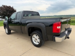 Used 2010  Chevrolet Silverado 1500 4WD Ext Cab LT at Rooster Auto Sales near Vinton&comma; IA
