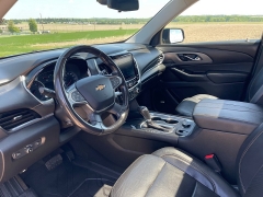 Used 2020 Chevrolet Traverse 4d SUV AWD Premier at Rooster Auto Sales near Vinton, IA