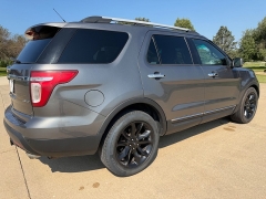 Used 2011  Ford Explorer 4d SUV 4WD Limited at Rooster Auto Sales near Vinton&comma; IA