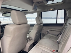 Used 2007  Jeep Commander 4d SUV 4WD Limited HEMI at Rooster Auto Sales near Vinton, IA