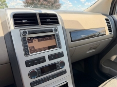 Used 2008  Lincoln MKX 4d SUV AWD at Rooster Auto Sales near Vinton&comma; IA