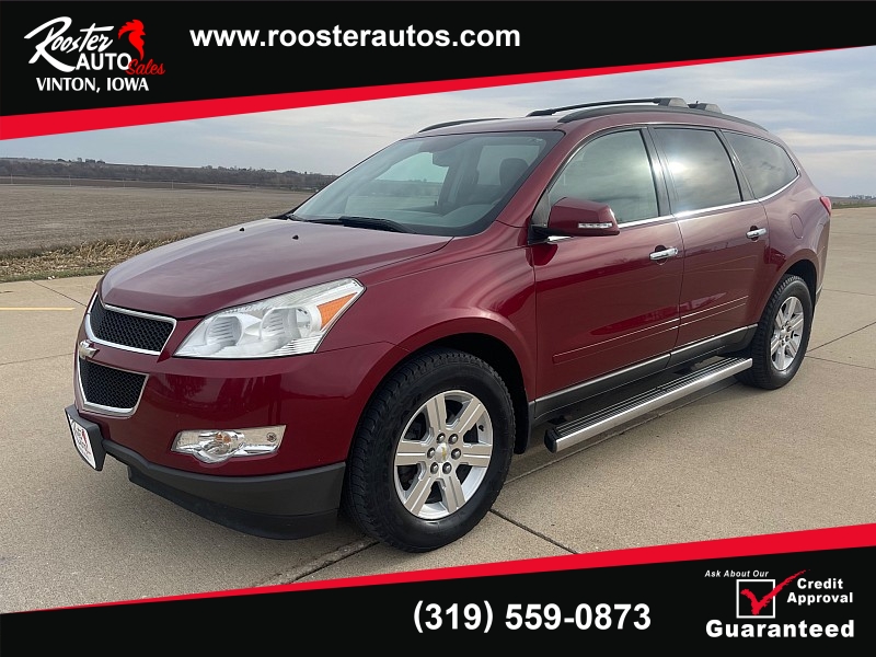 Used 2011  Chevrolet Traverse 4d SUV AWD LT2 at Rooster Auto Sales near Vinton, IA