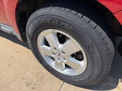 Used 2011  Ford Escape 4d SUV FWD XLT at Rooster Auto Sales near Vinton&comma; IA