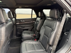 Used 2019  Ford Explorer 4d SUV 4WD Platinum at Rooster Auto Sales near Vinton&comma; IA