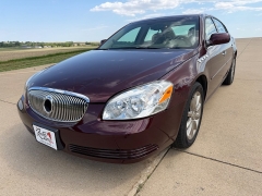 Used 2006  Buick Lucerne 4d Sedan CXS at Rooster Auto Sales near Vinton&comma; IA
