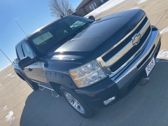 Used 2008  Chevrolet Silverado 1500 4WD Crew Cab LT2 at Rooster Auto Sales near Vinton&comma; IA