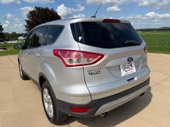Used 2015  Ford Escape 4d SUV 4WD SE at Rooster Auto Sales near Vinton&comma; IA