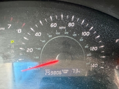 Used 2009  Toyota Camry 4d Sedan LE Auto at Rooster Auto Sales near Vinton&comma; IA