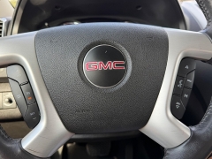 Used 2012  GMC Acadia 4d SUV AWD SLT-1 at Rooster Auto Sales near Vinton&comma; IA