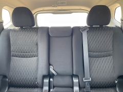 Used 2018 Nissan Rogue 4d SUV AWD SV at Rooster Auto Sales near Vinton, IA