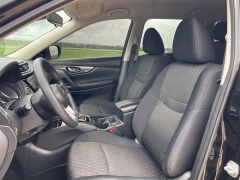 Used 2019 Nissan Rogue 4d SUV AWD SV at Rooster Auto Sales near Vinton, IA