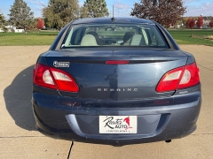 Used 2008  Chrysler Sebring 4d Sedan Touring at Rooster Auto Sales near Vinton, IA