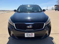 Used 2019  Kia Sorento 4d SUV AWD LX V6 at Rooster Auto Sales near Vinton&comma; IA