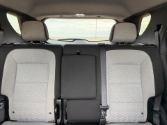 Used 2023  Chevrolet Equinox FWD 4dr LS w&sol;1LS at Rooster Auto Sales near Vinton&comma; IA