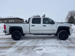 Used 2013  Chevrolet Silverado 2500 4WD Crew Cab LT at Rooster Auto Sales near Vinton, IA