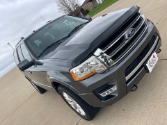 Used 2015 Ford Expedition 4d SUV 4WD Limited at Rooster Auto Sales near Vinton, IA