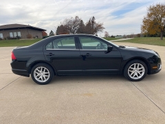 Used 2012  Ford Fusion 4d Sedan SEL at Rooster Auto Sales near Vinton, IA