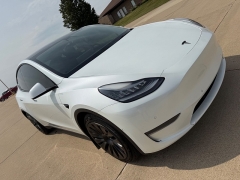 Used 2021  Tesla Model Y Long Range AWD at Rooster Auto Sales near Vinton&comma; IA