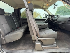 Used 2010  Chevrolet Silverado 1500 4WD Ext Cab LT at Rooster Auto Sales near Vinton&comma; IA