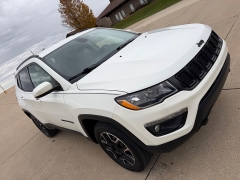 Used 2019  Jeep Compass 4d SUV 4WD Upland Edition at Rooster Auto Sales near Vinton&comma; IA