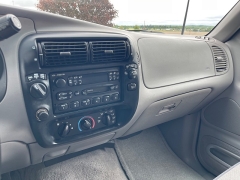 Used 1995 Ford Explorer 4d SUV 4WD XL at Rooster Auto Sales near Vinton, IA
