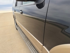 Used 2014  Ford Expedition EL 4d SUV 4WD XLT at Rooster Auto Sales near Vinton&comma; IA