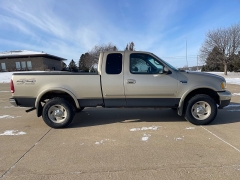 Used 2000  Ford F-150 4WD Supercab XLT at Rooster Auto Sales near Vinton&comma; IA