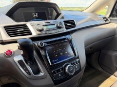 Used 2014  Honda Odyssey 4d Wagon Touring at Rooster Auto Sales near Vinton&comma; IA