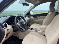 Used 2016  Nissan Rogue 4d SUV AWD SV at Rooster Auto Sales near Vinton&comma; IA