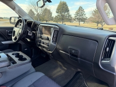 Used 2014  Chevrolet Silverado 1500 4WD Double Cab LT at Rooster Auto Sales near Vinton&comma; IA